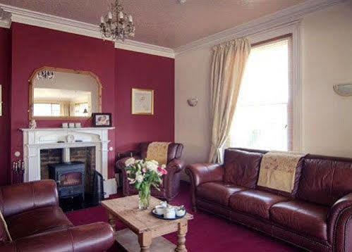 The Lawns Hotel Sandown Extérieur photo