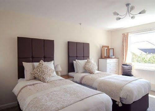 The Lawns Hotel Sandown Extérieur photo
